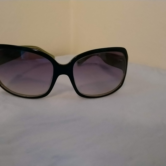 Coach Phoebe S491 Sunglasses - Picture 4 of 4